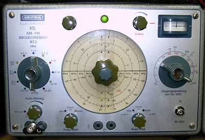 Grundig Abgleichsender AS-2